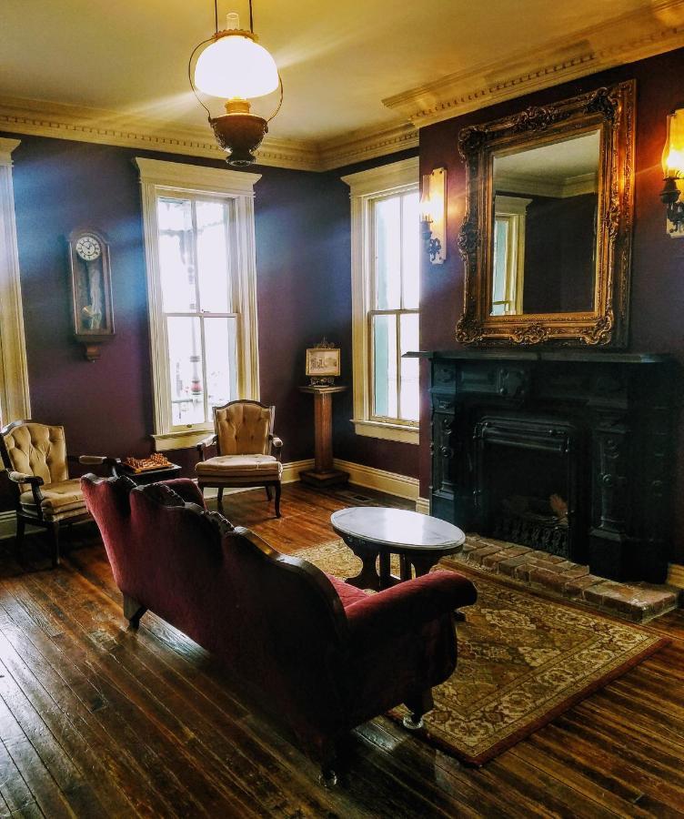 Iron Horse Hotel Blackwater 外观 照片