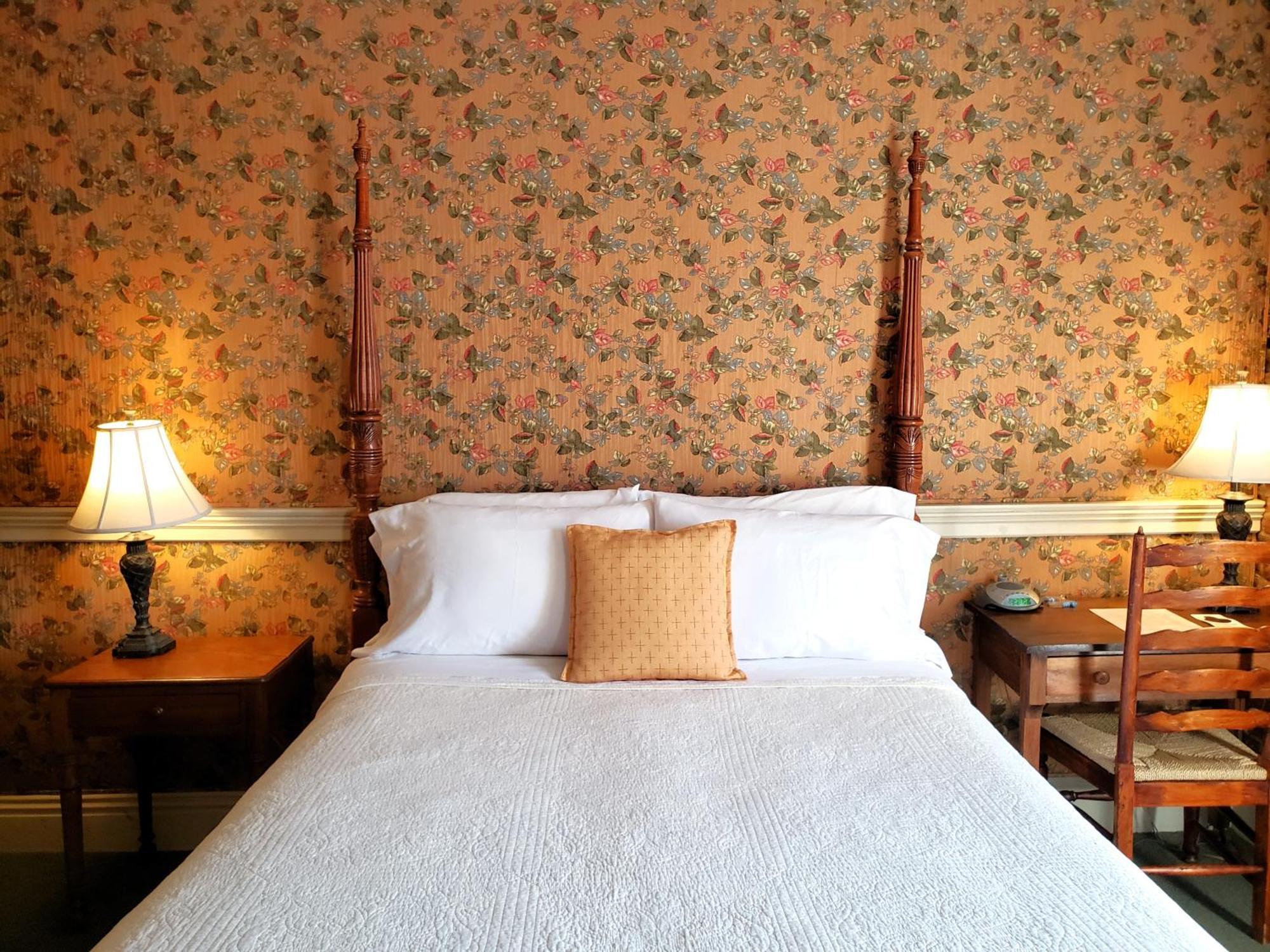 Iron Horse Hotel Blackwater 外观 照片