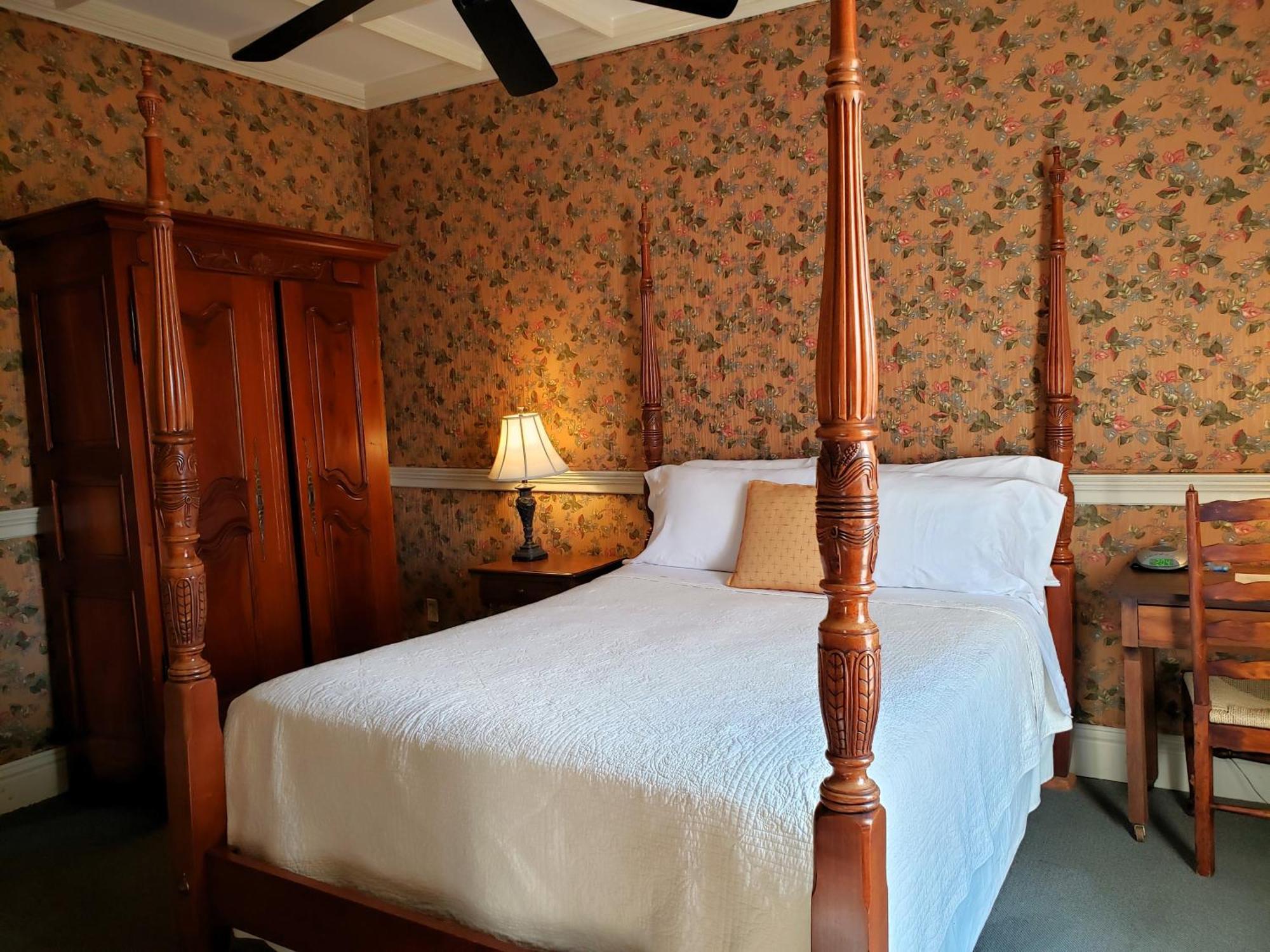 Iron Horse Hotel Blackwater 外观 照片