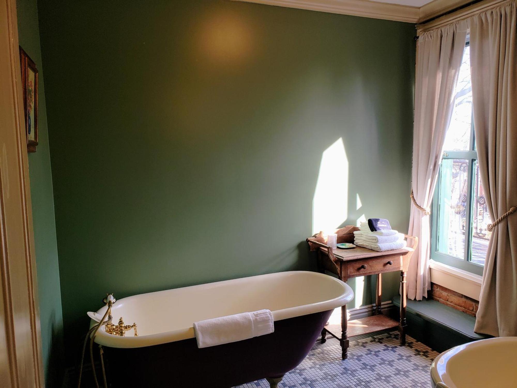 Iron Horse Hotel Blackwater 外观 照片