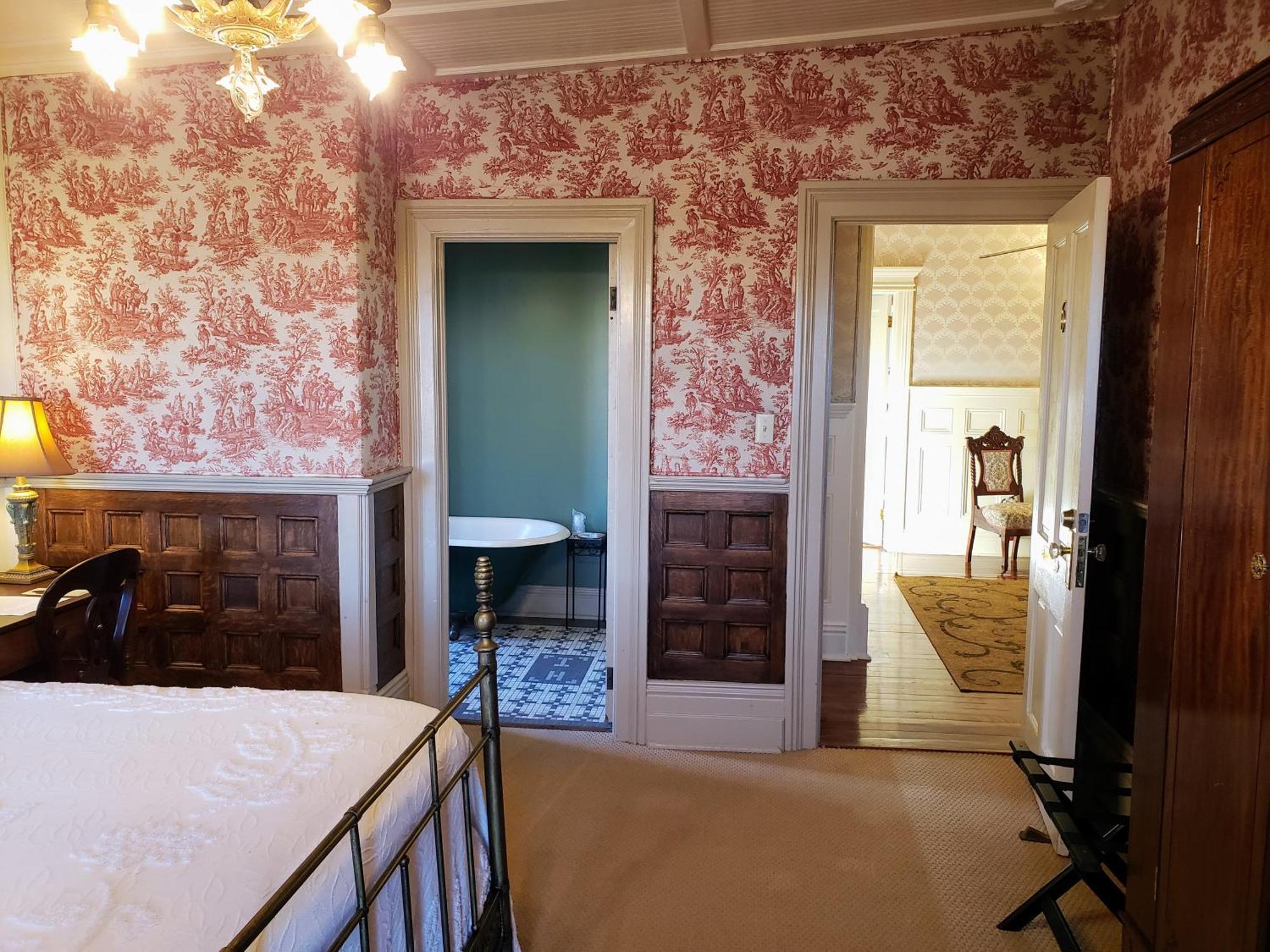 Iron Horse Hotel Blackwater 外观 照片