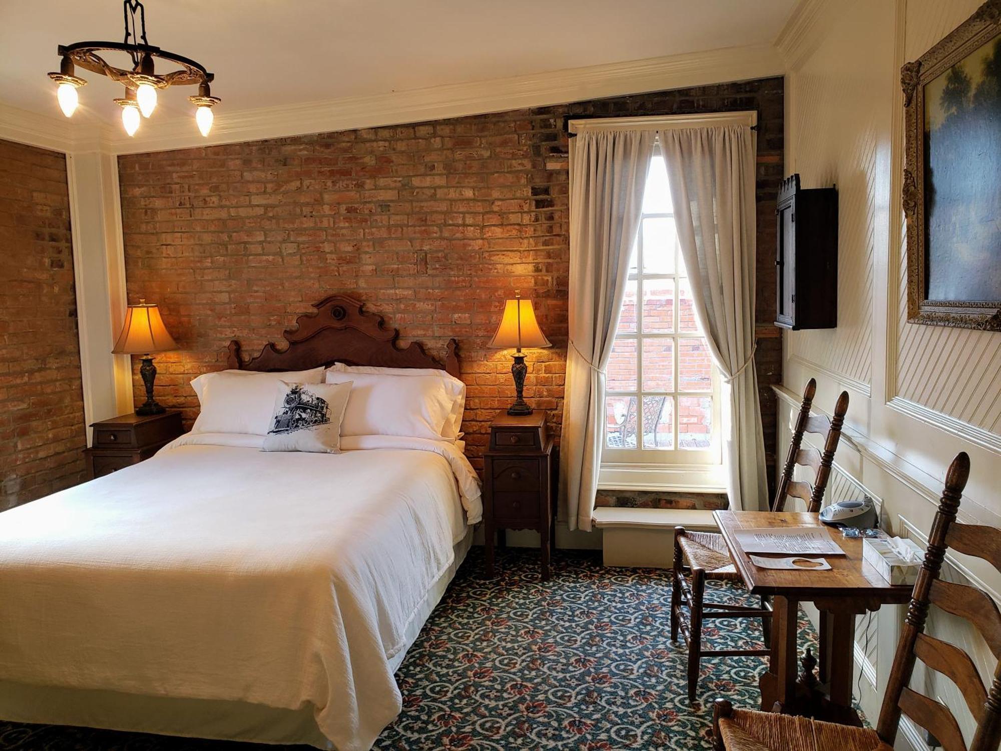 Iron Horse Hotel Blackwater 外观 照片