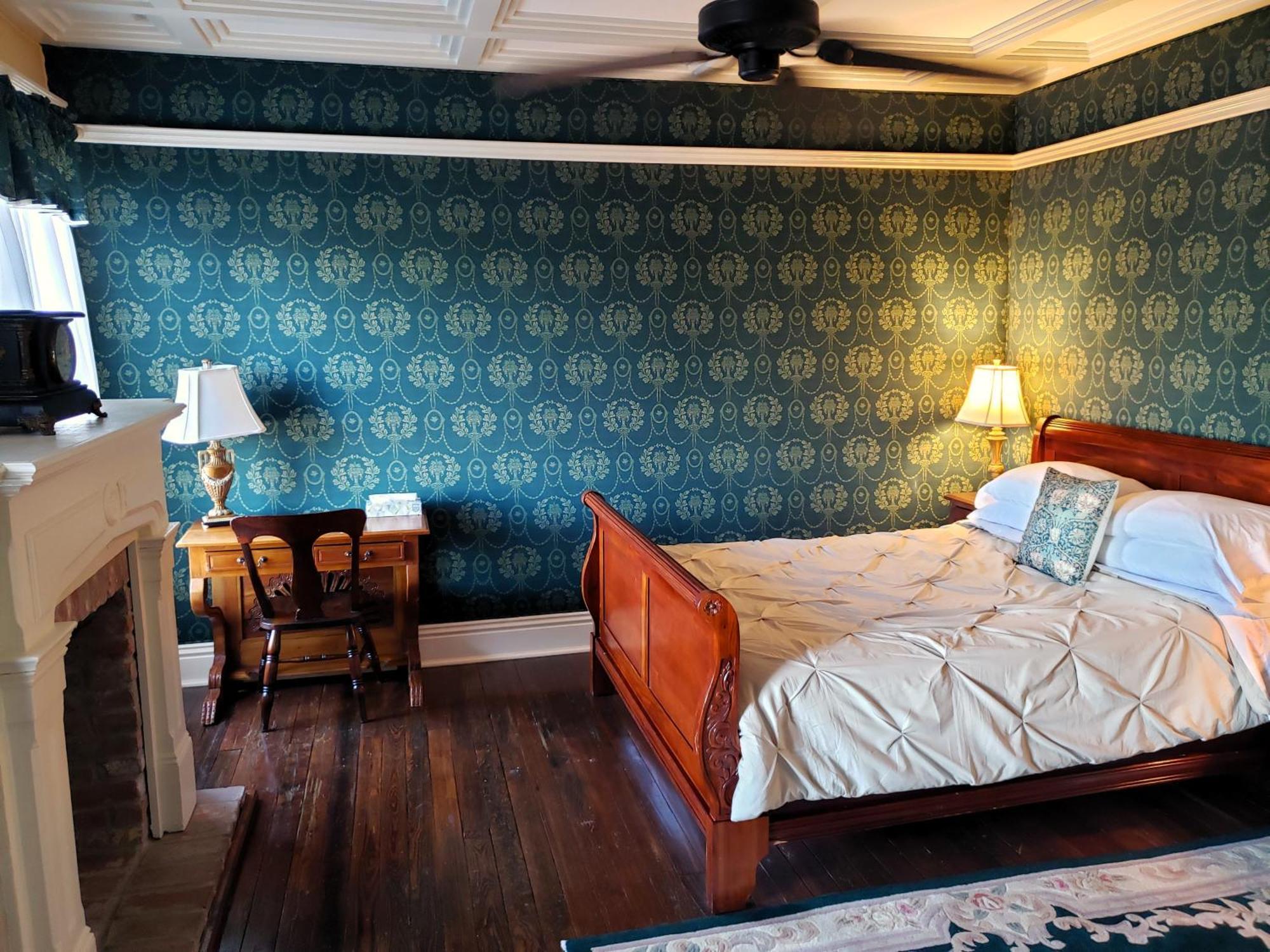 Iron Horse Hotel Blackwater 外观 照片